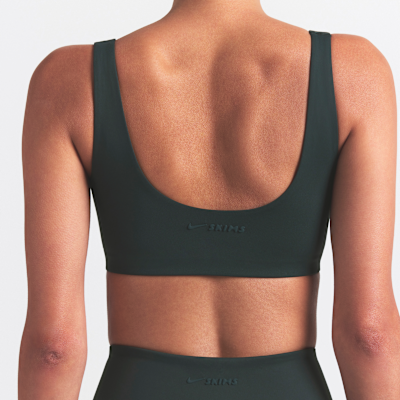 NikeSKIMS Matte Women's Scoop-Neck Bra