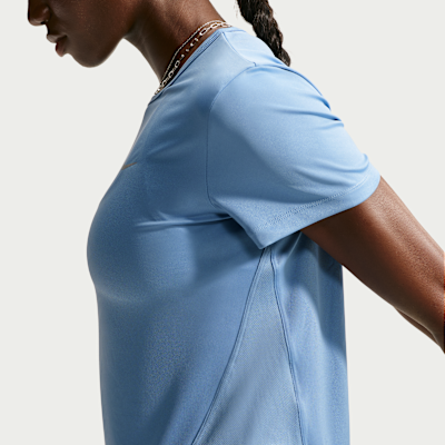 Nike Tempo Dri-FIT Kısa Kollu Kadın Koşu Üstü görsel 3