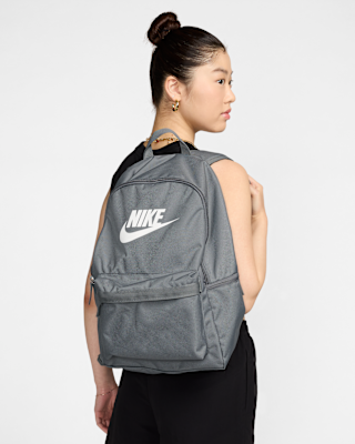 Женский рюкзак Nike Heritage Backpack (25L)