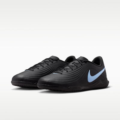 Nike Tiempo Maestro Club Indoor/Court Low-Top Soccer Shoes