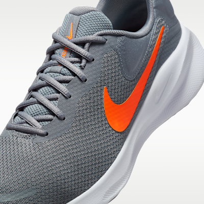 Nike Revolution 7 男款路跑鞋