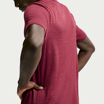 Nike Miler Dri-FIT Kısa Kollu Erkek Koşu Üstü görsel 2