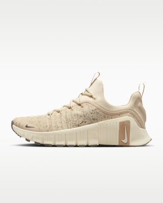 Nike Free sneaker Light Khaki/Coconut Milk/Metallic Gold Grain/Cave Stone