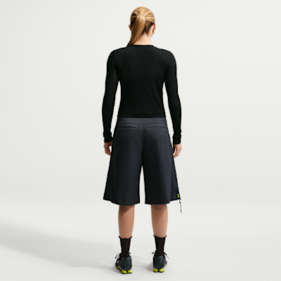 Nike Sportswear Airreverent Düşük Belli Kadın Şortu görsel 5