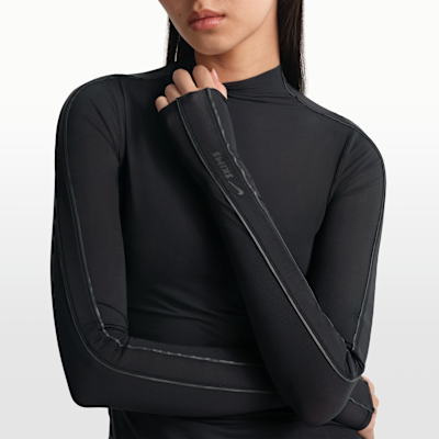 NikeSKIMS Weightless Layers Women's Mock-Neck Long-Sleeve Top