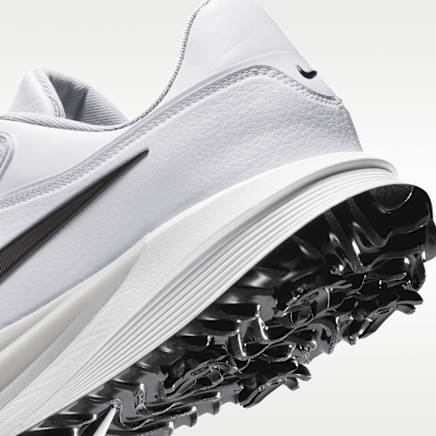 Nike Victory Pro 4 Golf Shoes (Wide)