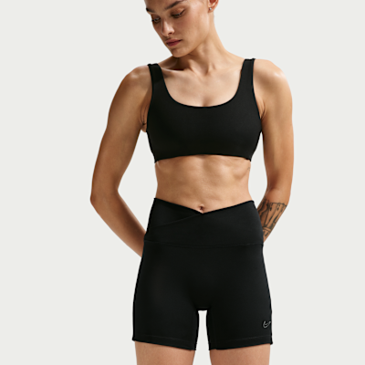 Nike One 12,5 cm Kadın Şortu görsel 2