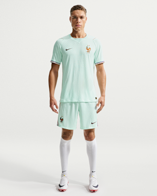 Мужские шорты FFF 2026 Match Away Nike Aero-FIT Soccer Authentic Shorts