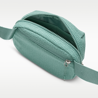 나이키 아우라 크로스바디 백(2L)