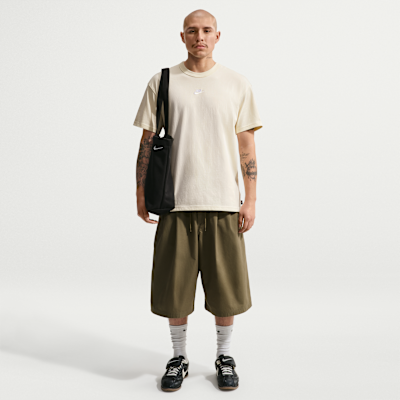 Nike Sportswear Premium Essentials Erkek Tişörtü görsel 4
