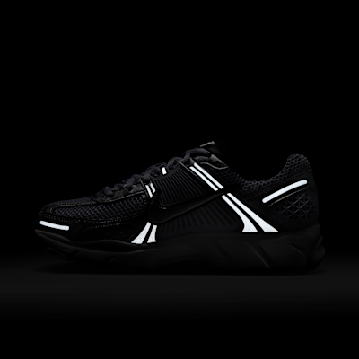 Nike Zoom Vomero 5 Women's Shoes
