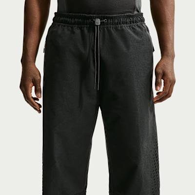 Nike Tech Dri-FIT Shori Örgü Açık Paçalı Erkek Eşofman Altı görsel 2