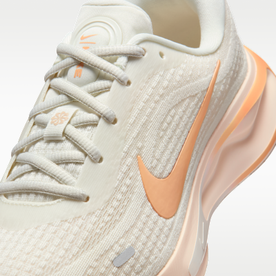 Nike Journey Run Women's Road Running Shoes