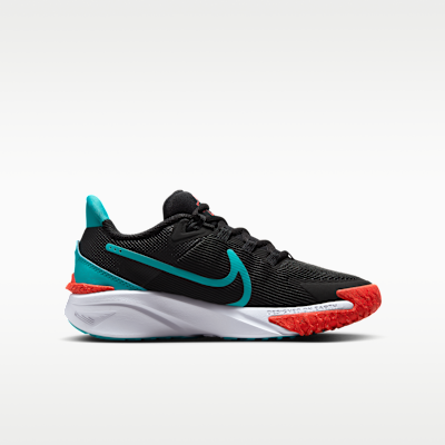 รองเท้าวิ่งโร้ดรันนิ่งเด็กโต Nike Star Runner 4