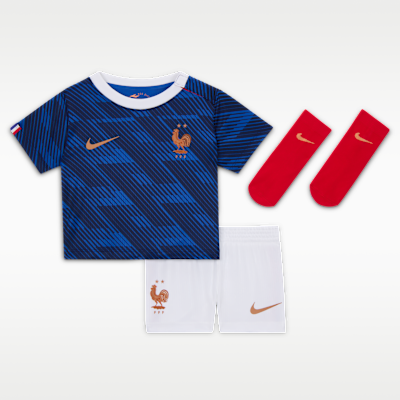 Детские кроссовки Nike FFF 2026 Stadium Home Baby/Toddler Nike Soccer Replica 3-Piece Kit