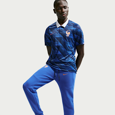 Nike FFF Tech Fleece Nike Erkek Futbol Jogger'ı görsel 4