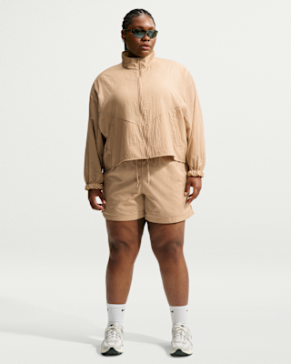 Женские шорты Nike Sportswear Loose High-Waisted Lightweight Ripstop Shorts (Plus Size)