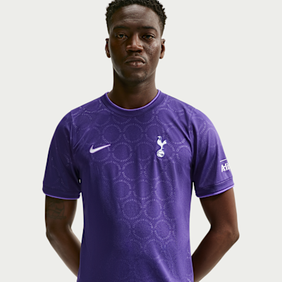 Nike Tottenham Hotspur Üçüncü Nike Dri-FIT Maç Öncesi Erkek Futbol Üstü