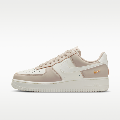 Nike Air Force 1 '07 Kadın Ayakkabısı