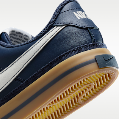 Nike Court Legacy 大童鞋款