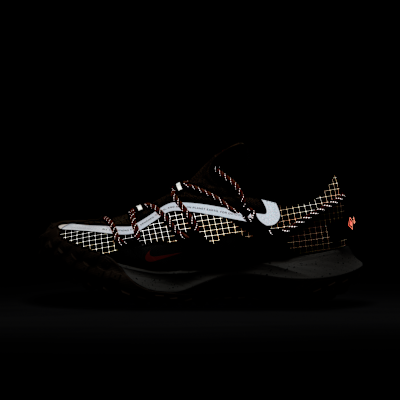 ナイキ ACG マウンテン フライ LOW GORE-TEX SE メンズシューズ