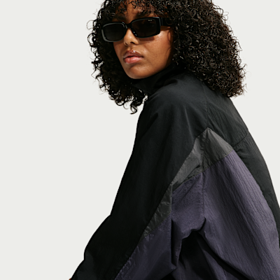 Nike Sportswear Oversize Kadın Antrenman Ceketi görsel 3