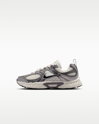 Anmeldelser: Nike V5 RNR sko til små barn. Nike.com