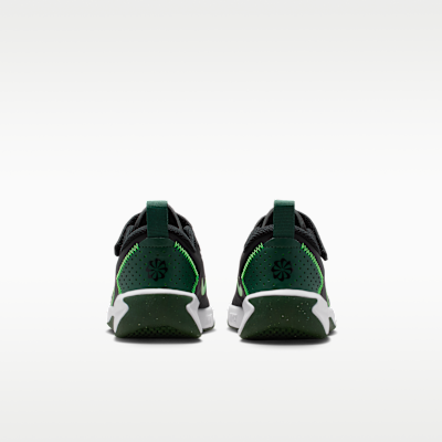 Nike Omni Multi-Court Little Kids' Shoes