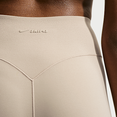 NikeSKIMS Studio Stretch 13 cm Kadın Şortu görsel 6