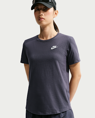 Женская футболка Nike Sportswear Club Essentials