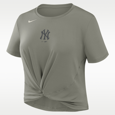 New York Yankees One Twist Women's Nike Dri-FIT MLB T-Shirt