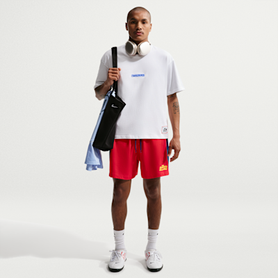 Nike Sportswear Erkek Tişörtü görsel 4