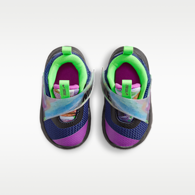Tenis para bebé e infantil Nike Team Hustle D 12