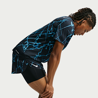 Nike AeroSwift Dri-FIT ADV Baskılı Kısa Kollu Erkek Koşu Üstü görsel 2