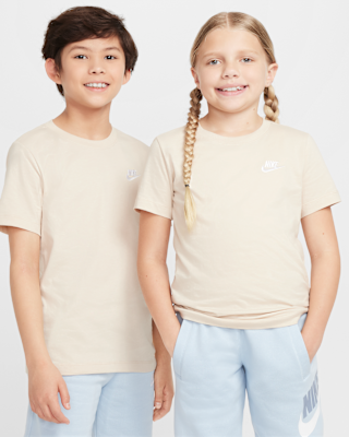Детская футболка Nike Sportswear Big Kids'