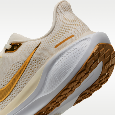 รองเท้าวิ่งโร้ดรันนิ่งผู้หญิง Nike Pegasus 41