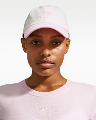 Женская кепка Nike Club Unstructured Futura Wash Cap