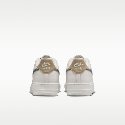 Nike Air Force 1 Older Kids' Shoes