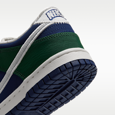 Кроссовки детские Nike Dunk Low LV8