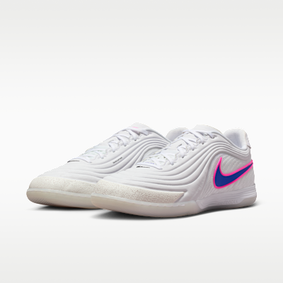 Nike Tiempo Reactgato Indoor/Court Low-Top Soccer Shoes