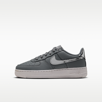 Nike Air Force 1 Older Kids' Shoes - Smoke Grey/Vast Grey/Metallic Silver - Size 3.5Y - Image 1