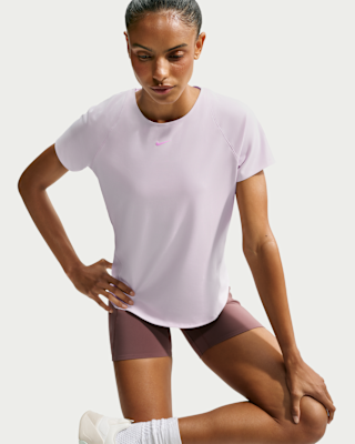 Женские шорты Nike Universa Dri-FIT Short-Sleeve Top