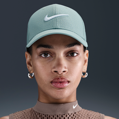 Nike Dri-FIT Club Structured Swoosh Cap