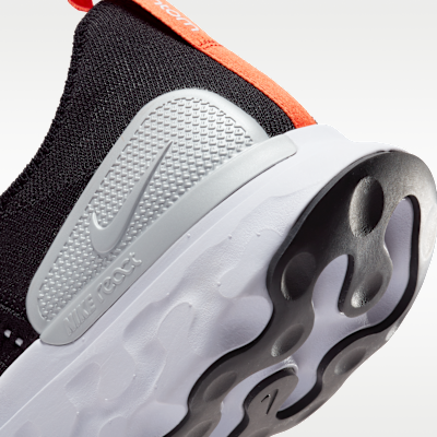 Nike Phantom Run 2 Men's Road Running Shoes