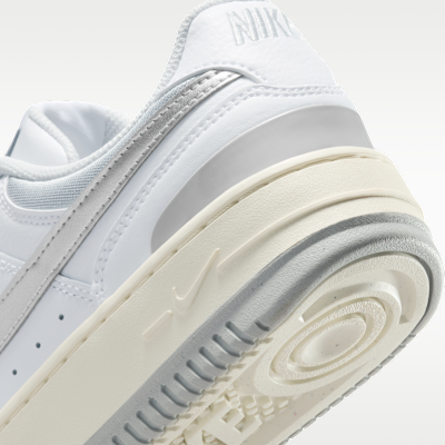 ナイキ ガンマ フォース ウィメンズシューズ