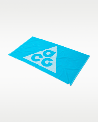 Женские  Nike ACG Towel