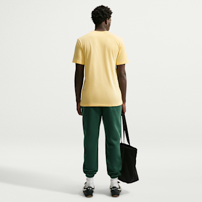 Nike Sportswear Club Erkek Tişörtü görsel 5