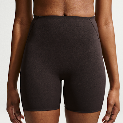 NikeSKIMS Studio Stretch 13 cm Kadın Şortu görsel 2