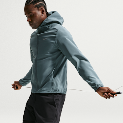 Nike Form Dri-FIT Kapüşonlu Çok Yönlü Erkek Ceketi görsel 3