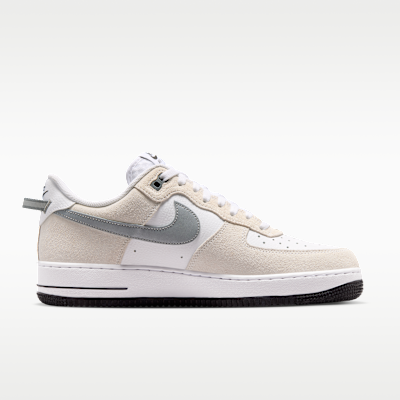 Nike Air Force 1 '07 LV8 Erkek Ayakkabısı görsel 3